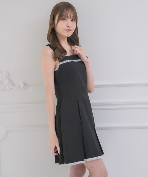 ems excite（エムズエキサイト）の「裾レースプリーツJSK（ワンピース・レディース・ブラック/チャコールグレー・FREE）」の17枚目の写真