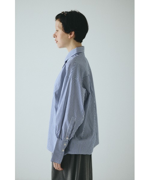 HeRIN.CYE(ヘリンドットサイ)の「Asymmetry collar shirt アシンメトリーカラーシャツ(シャツ/ブラウス・レディース・ブラウン系その他/ブラック系その他/ブルー系その他3・FREE)」の4枚目の写真