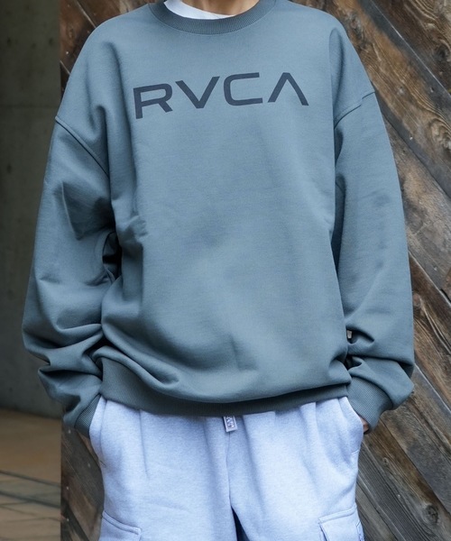 RVCA（ルーカ）の「RVCA メンズ BIG RVCA FADE CR トレーナー 【2025年秋冬モデル】 @autumn/ルーカクルーネックスウェット（スウェット・メンズ・ホワイト/ヘザーグレー/ブラック/チャコール/ホワイト系その他・X-LARGE/SMALL/MEDIUM/LARGE）」の16枚目の写真
