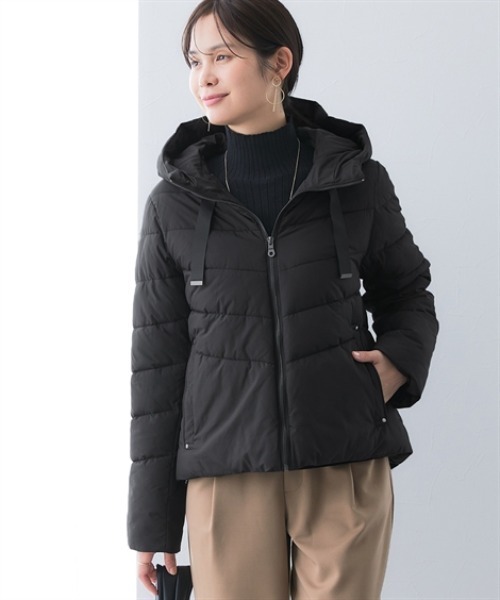^ ^　ネイビー ショート丈 ダウンジャケット セール】ショート丈フーディーファイバーダウンジャケット（防風・保温