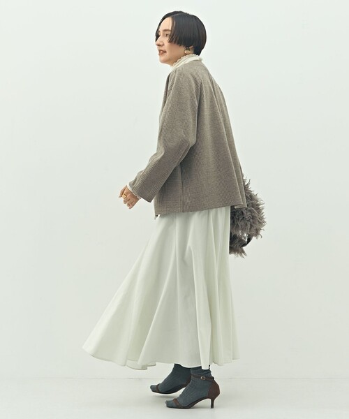 NOLLEY’S（ノーリーズ）の「ウォッシャブルストレッチジャージハオリ（ブルゾン・レディース・ベージュ/ベージュ系その他/ブラック・FREE）」の8枚目の写真