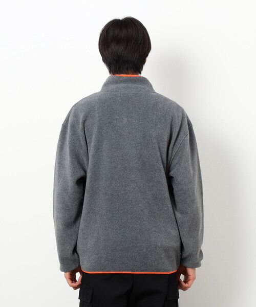 COMME CA ISM（コムサイズム）の「フリースプルオーバー（Tシャツ/カットソー・メンズ・グレー/ブラック・SMALL/MEDIUM/LARGE）」の14枚目の写真