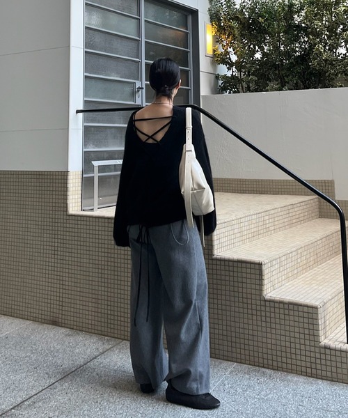 BACK OPEN LACE UP KNIT TOP（ニット/セーター）｜Ameri（アメリ）の