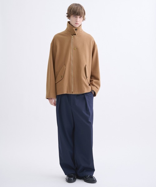 CULLNI(クルニ)の「【CULLNI】別注 Bal Color Short Coat(ダウンジャケット/コート・メンズ・ブラック/ベージュ/ダークグレー・1/2)」の9枚目の写真