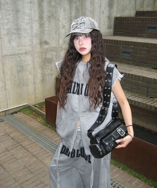 BLACKPURPLE(ブラックパープル)の「ミニフォートレスバッグ Mini Fortress Bag-Black(ショルダーバッグ・レディース・ブラック・FREE)」の16枚目の写真