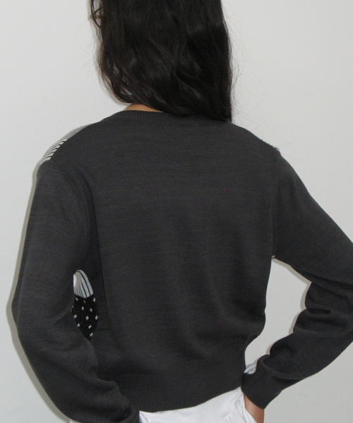 RONRON(ロンロン)の「DOT STRIPE MIX KNIT CARDIGAN DARK GREY(カーディガン/ボレロ・レディース・その他・FREE)」の5枚目の写真