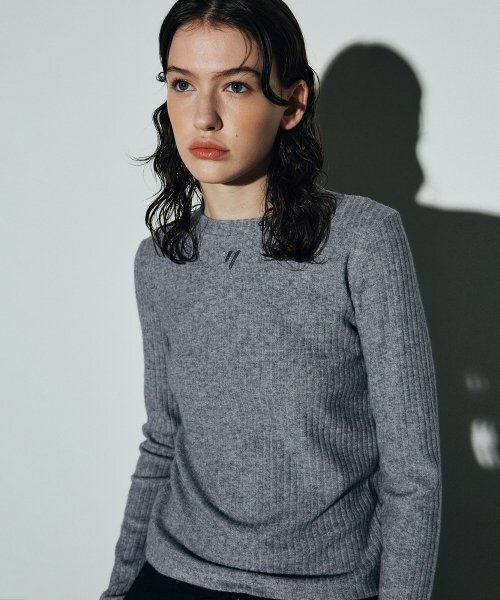 NICK&NICOLE(ニックアンドニコール)の「RIBBED MINIMAL ROUND KNIT_GRAY(ニット/セーター・レディース・その他・FREE)」の1枚目の写真
