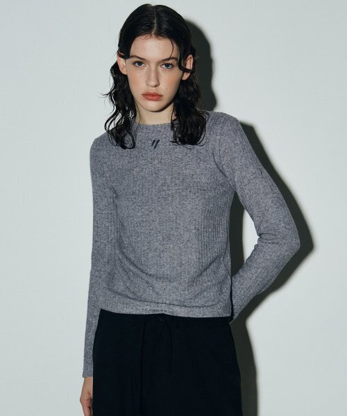 NICK&NICOLE(ニックアンドニコール)の「RIBBED MINIMAL ROUND KNIT_GRAY(ニット/セーター・レディース・その他・FREE)」の3枚目の写真