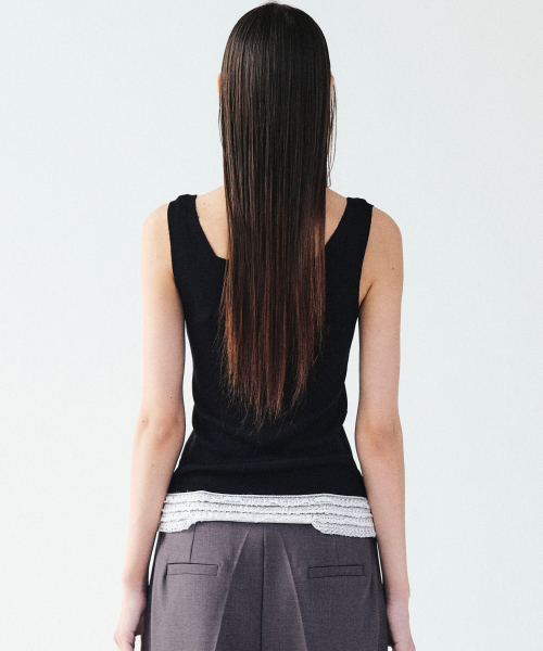 NICK&NICOLE（ニックアンドニコール）の「FRILL KNIT SLEEVELESS_BLACK（Tシャツ/カットソー・レディース・その他・FREE）」の3枚目の写真