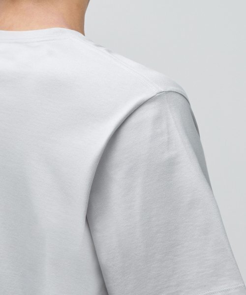 MUSINSA STANDARD（ムシンサスタンダード）の「ベーシッククルーネックTシャツ[アッシュグレー]（Tシャツ/カットソー・メンズ・その他・X-LARGE/XX-LARGE/XXX-LARGE/SMALL/MEDIUM/LARGE）」の5枚目の写真
