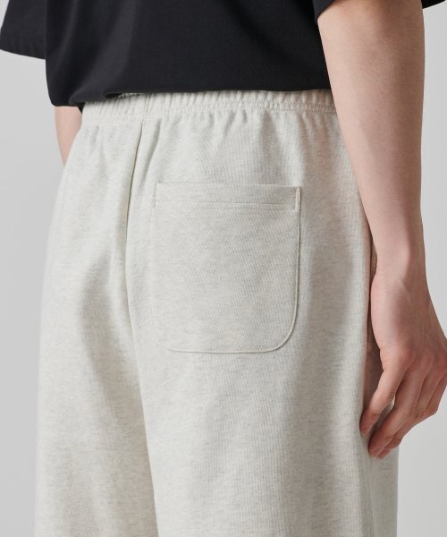 MUSINSA STANDARD（ムシンサスタンダード）の「バスケットボールスウェットショーツ [オートミール]（その他パンツ・メンズ・その他・XX-LARGE/XXX-LARGE/LARGE/MEDIUM/SMALL/X-LARGE）」の9枚目の写真