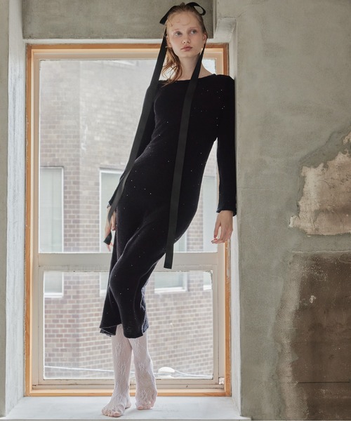 etre loin(エトルワン)の「Back open shiny knit dress(ワンピース・レディース・ブラック/ピンク/レッド・M)」の13枚目の写真