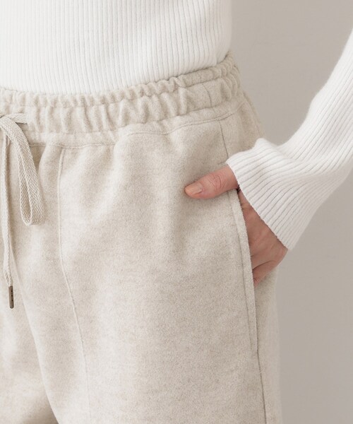Dessin(デッサン)の「【セットアップ可/洗える】メルトンリラクシーパンツ(その他パンツ・レディース・ナチュラル/ブラウン系その他・00/01/02/03)」の15枚目の写真