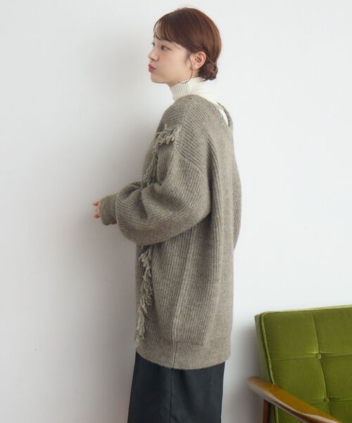 RETRO GIRL（レトロガール）の「VネックチュニックNT（ニット/セーター・レディース・ベージュ/ブラウン/ブルー・FREE）」の13枚目の写真