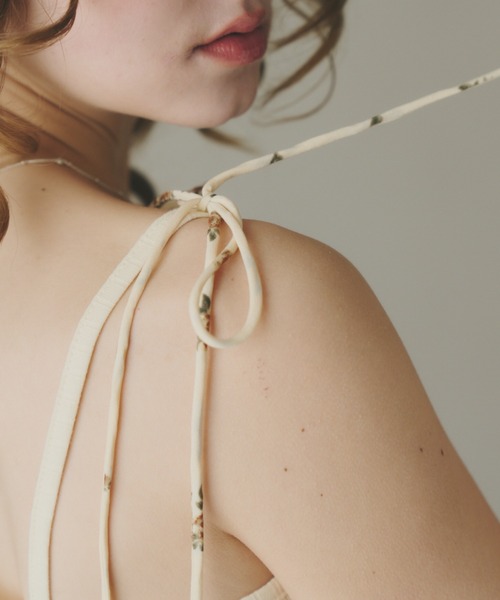 idem（イデム）の「sensual satin cami onepiece / レース付きサテンキャミワンピース（ワンピース・レディース・イエロー/ブラック/アイボリー・FREE）」の15枚目の写真