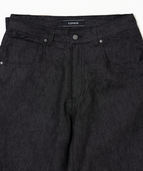 IDWS(アイドンワナセル)の「Bolly Roll Up Raw Denim Pants Black(デニムパンツ・レディース・その他・2/0/1)」の4枚目の写真