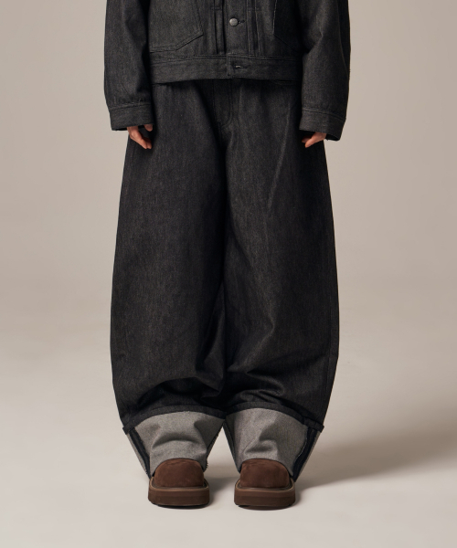 IDWS(アイドンワナセル)の「Bolly Roll Up Raw Denim Pants Black(デニムパンツ・レディース・その他・2/0/1)」の7枚目の写真
