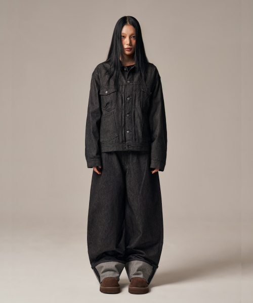 IDWS(アイドンワナセル)の「Bolly Roll Up Raw Denim Pants Black(デニムパンツ・レディース・その他・2/0/1)」の10枚目の写真