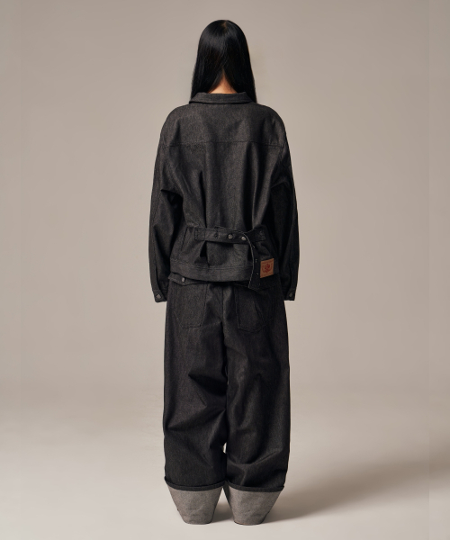 IDWS(アイドンワナセル)の「Bolly Roll Up Raw Denim Pants Black(デニムパンツ・レディース・その他・2/0/1)」の18枚目の写真