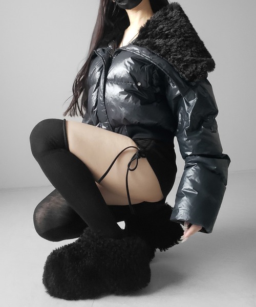 me+em select(ミームセレクト)の「【 2color 】フェイクファー襟レディパフショートダウンジャケット / fakefur collar lady puff short down jacket(ダウンジャケット/コート・レディース・アイボリー/ブラック・FREE)」の11枚目の写真