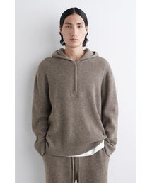 COS（コス）の「ニットメリノヤクジップアップフーディー（パーカー）」