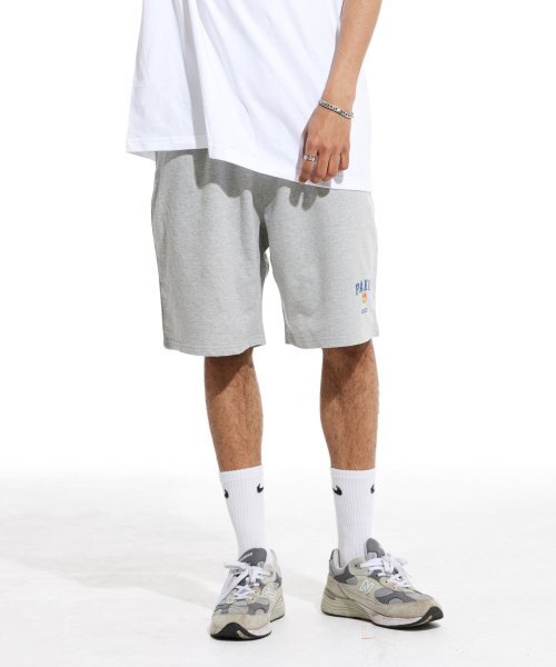 CREAM SODA LAB（クリームソーダラボ）の「パク ロゴ トレーニング ショートパンツ グレー ブルー（その他パンツ・メンズ・その他・MEDIUM/X-LARGE/LARGE）」の2枚目の写真