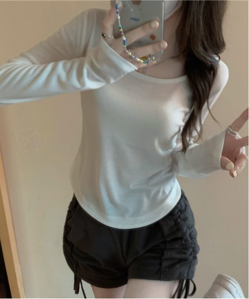 Vini（ヴィニ）の「ベーシックロングスリーブ（Tシャツ/カットソー・レディース・ブラック/グレー・MEDIUM）」の4枚目の写真