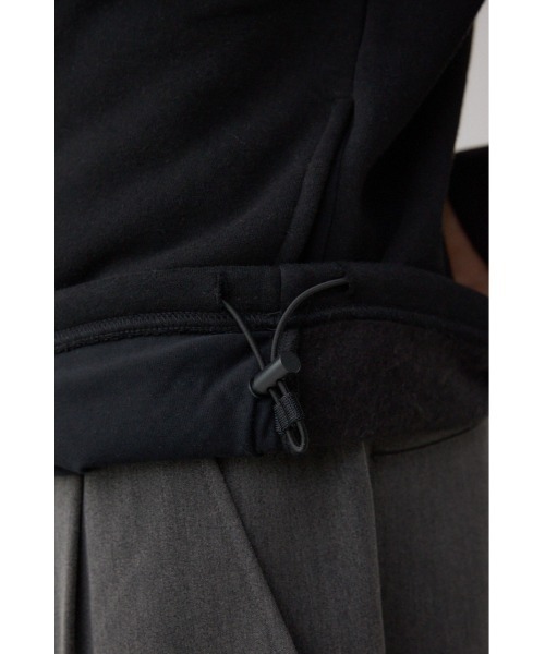 AZUL by moussy（アズールバイマウジー）の「裏起毛パイピングデザイントップス（スウェット・メンズ・ブラック/ダークネイビー/杢グレー・LARGE/MEDIUM）」の21枚目の写真