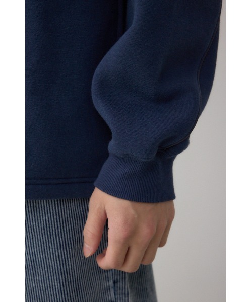 AZUL by moussy（アズールバイマウジー）の「裏起毛パイピングデザイントップス（スウェット・メンズ・ブラック/ダークネイビー/杢グレー・LARGE/MEDIUM）」の4枚目の写真