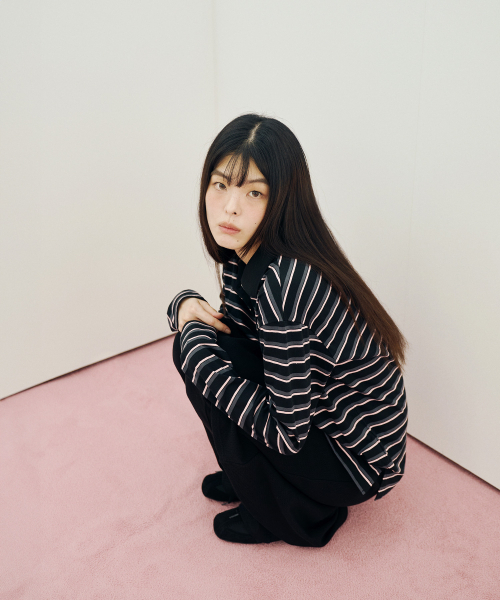 MIHEV(ミヘブ)の「ストライプラグビー襟ロングスリーブブラックピンク(ポロシャツ・レディース・その他・FREE)」の7枚目の写真