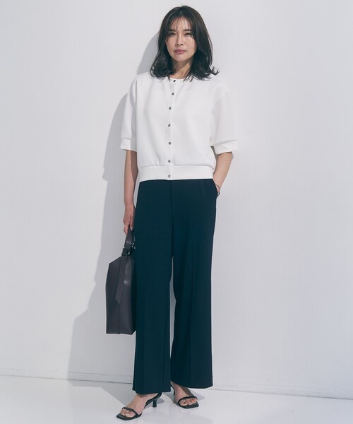 UNFILO(アンフィーロ)の「【新色追加/美シルエット/15サイズ展開】BEAUTY MOVE ワイドストレートパンツ(その他パンツ・レディース・ブラック系/ライトグレー系/ネイビー系/ホワイト系・XLT/X-LARGE/XXXL/XX-LARGE)」の14枚目の写真