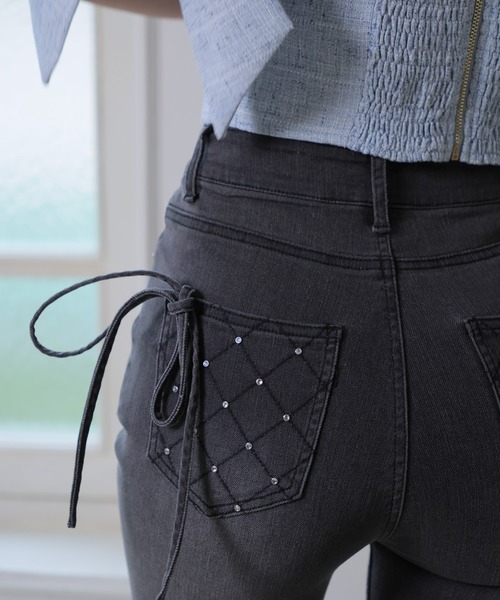 LIPSERVICE（リップサービス）の「キルティングポケットフレアデニムパンツ（デニムパンツ・レディース・ブルー系その他2/グレー/インディゴブルー・XS/S/M）」の10枚目の写真