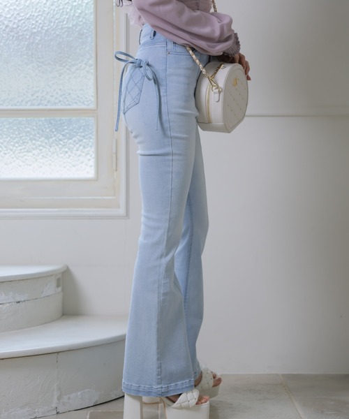 LIPSERVICE（リップサービス）の「キルティングポケットフレアデニムパンツ（デニムパンツ・レディース・ブルー系その他2/グレー/インディゴブルー・XS/S/M）」の18枚目の写真