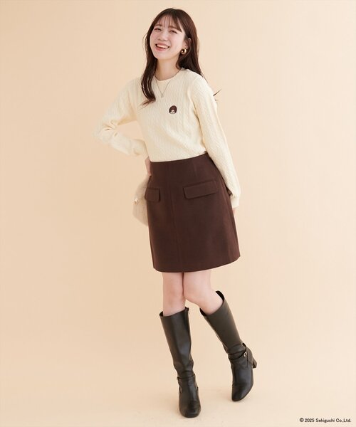 natural couture（ナチュラルクチュール）の「【モンチッチ×natural couture】ケーブル刺繍ニット  （ニット/セーター・レディース・ピンクベージュ/ネイビー/オフホワイト・FREE）」の9枚目の写真