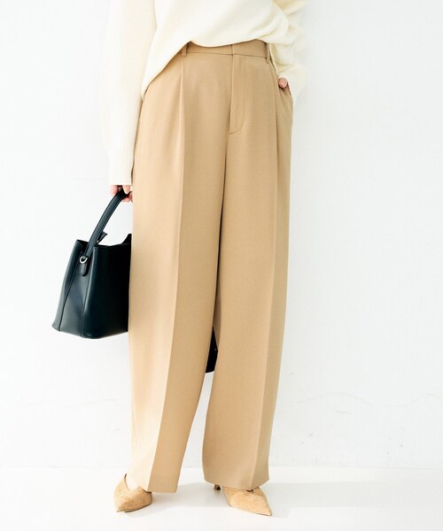 UNTITLED（アンタイトル）の「ドライタッチタックワイドパンツ（その他パンツ・レディース・キャメル/ブラック・01/02/03）」の2枚目の写真