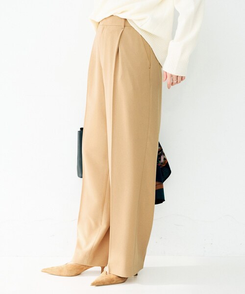 UNTITLED（アンタイトル）の「ドライタッチタックワイドパンツ（その他パンツ・レディース・キャメル/ブラック・01/02/03）」の8枚目の写真