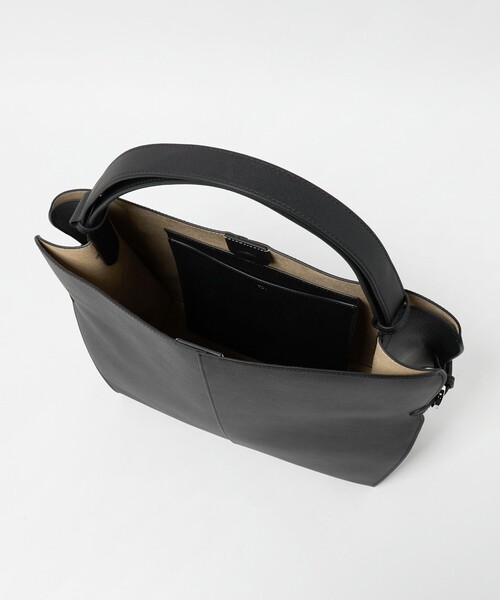 tov（トーヴ）の「＜TOV＞ RIEN TOTE M（トートバッグ・レディース・ブラック・FREE）」の7枚目の写真