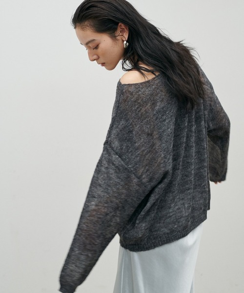 LARUTA（ラルータ）の「【LARUTA】透かしモヘアボートネックプルオーバー（ニット/セーター・レディース・ピンク/イエロー/チャコールグレー/アイボリー・FREE）」の13枚目の写真
