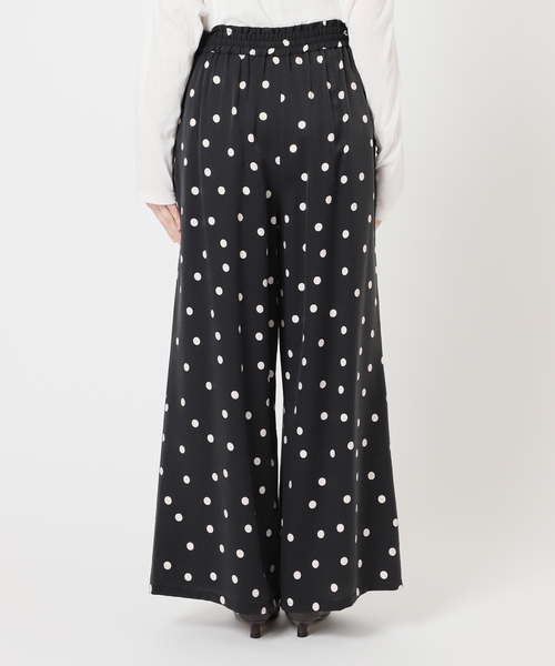 JOURNAL STANDARD relume（ジャーナルスタンダード　レリューム）の「ランダムドットギャザーワイドパンツ（その他パンツ・レディース・ブラック・38/36）」の12枚目の写真
