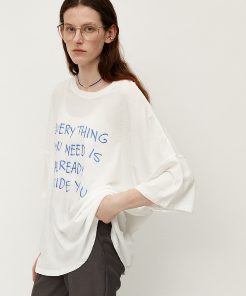 Auntie Rosa Holiday(アンティローザホリデー)の「オーバーサイズシアーロゴTEE(Tシャツ/カットソー・レディース・グレー/ホワイト・FREE)」の6枚目の写真