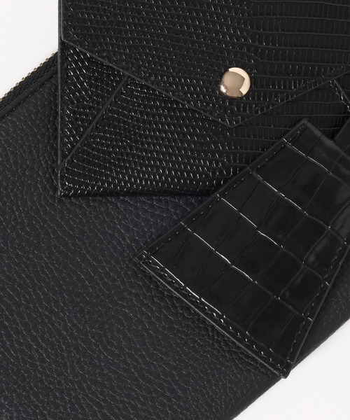 mysty woman(ミスティウーマン)の「リングチャームBAG 657453(ショルダーバッグ・レディース・ブラック/ライトグレー・FREE)」の11枚目の写真