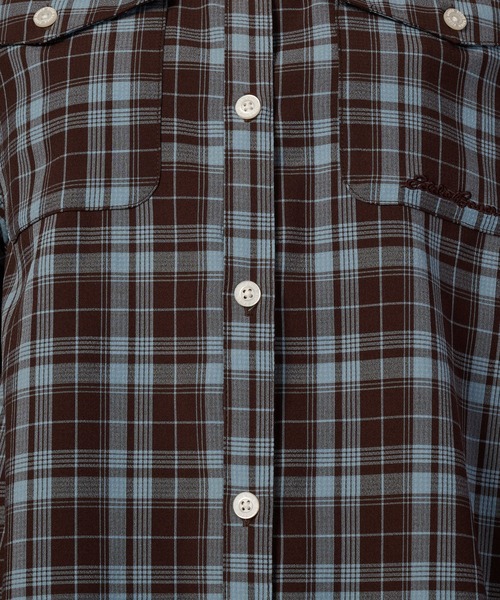 Eddie Bauer（エディーバウアー）の「クラシック チェック 長袖シャツ（シャツ/ブラウス・レディース・ベージュ系/ダークグリーン系/ブルー系・S/M/L/XL）」の14枚目の写真