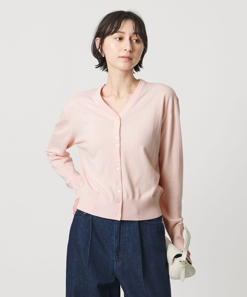 UNITED ARROWS(ユナイテッドアローズ)の「Vネック カーディガン(カーディガン/ボレロ・レディース・ネイビー/ライトピンク・FREE)」の2枚目の写真