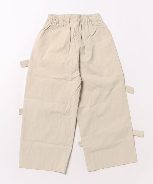 aimoha（アイモハ）の「【aimoha-KIDS-】キッズ　フロントリボンワイドパンツ（カーゴパンツ・キッズ・カーキ/オフホワイト・150/140/130/120/110）」の4枚目の写真