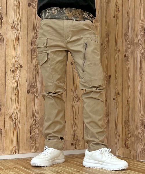 AVIREX（アヴィレックス）の「TRETCH HERRINGBONE CARGO PANTS（カーゴパンツ・メンズ・セージグリーン/ブラック/カーキ・M/L/XL/XXL）」の2枚目の写真