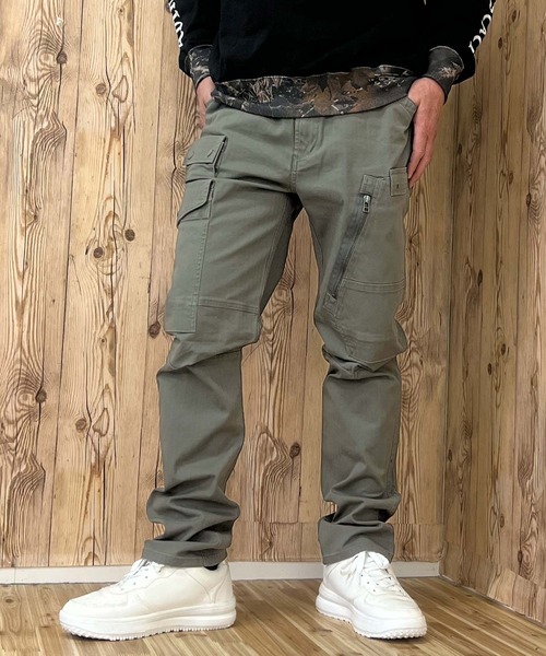 AVIREX（アヴィレックス）の「TRETCH HERRINGBONE CARGO PANTS（カーゴパンツ・メンズ・セージグリーン/ブラック/カーキ・M/L/XL/XXL）」の3枚目の写真