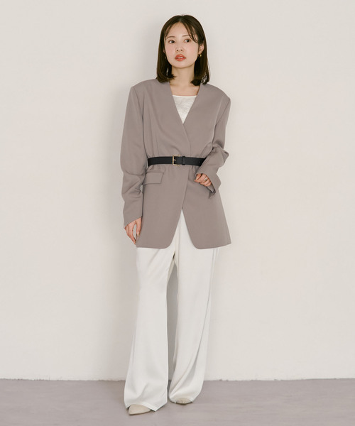 LEFIJE（レフィエ）の「LEFIJE/レフィエ スムースレザーベルト(3cm)（ベルト・レディース・ブラック/ベージュ・XX-SMALL）」の4枚目の写真