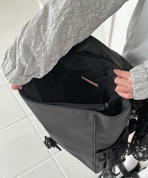 F i.n.t（フィント）の「コットンレースフラップリュック/fint フィント（バックパック/リュック・レディース・ブラック/オフホワイト・FREE）」の13枚目の写真