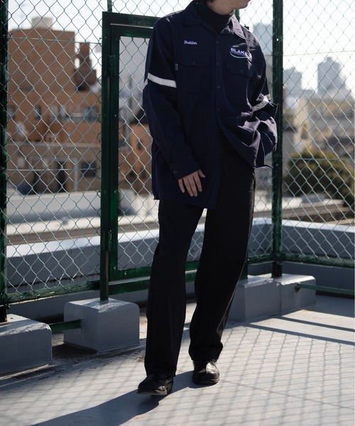 UNIVERSAL OVERALL(ユニバーサルオーバーオール)の「UNIVERSAL OVERALL / Addictive STANDARD / スタンダードパンツ(チノパンツ・メンズ・ブラック/チャコールグレー/ベージュ・S/M/L/XL)」の2枚目の写真