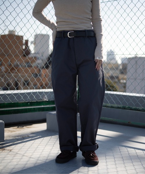 UNIVERSAL OVERALL(ユニバーサルオーバーオール)の「UNIVERSAL OVERALL / Addictive STANDARD / スタンダードパンツ(チノパンツ・メンズ・ブラック/チャコールグレー/ベージュ・S/M/L/XL)」の15枚目の写真